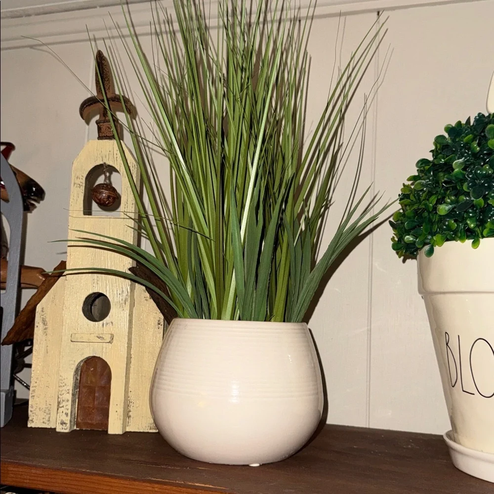 17” Artificial Green Grass Plant in White Planter Pot Home Accent & Decor